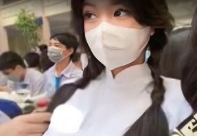 sex đặng thu hà Chơi xong em quỳ cho anh vỗ mông